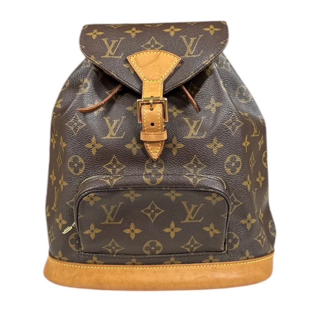 LOUIS VUITTON BACKPACK Â· DAYPACK MONOGRAM CANVAS: LOUIS VUITTON Backpack Â· Daypack Monogram canvas Brand: LOUIS VUITTON Type/Style: Backpack Â· Daypack Material: Exterior Material Monogram canvas Color: Exterior Color Brown Size: W9.8 x H11.4 x