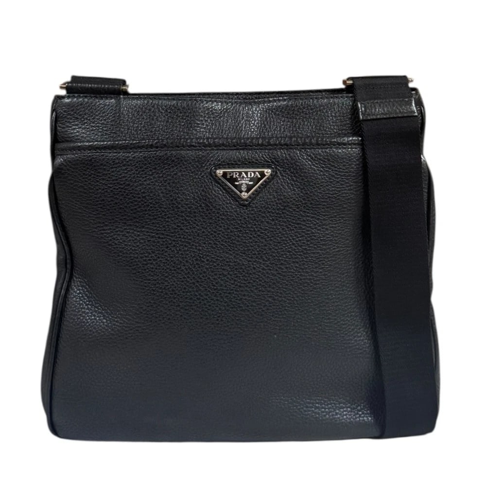 PRADA SHOULDER BAG CROSS BODY LEATHER: PRADA Shoulder Bag Cross Body leather Brand: PRADA Type/Style: Shoulder Bag Material: Exterior Material leather Color: Exterior Color black Size: W11.4 x H10.2 x D2.4inch Accessories: None