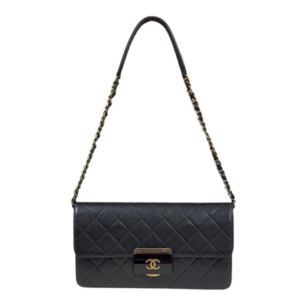 CHANEL SHOULDER BAG LEATHER CHAIN: CHANEL Shoulder Bag leather Chain Brand: CHANEL Type/Style: Shoulder Bag Material: Exterior Material leather Color: Exterior Color black Size: W10.8 x H6.3 x D1.4inch Accessories: None Acc