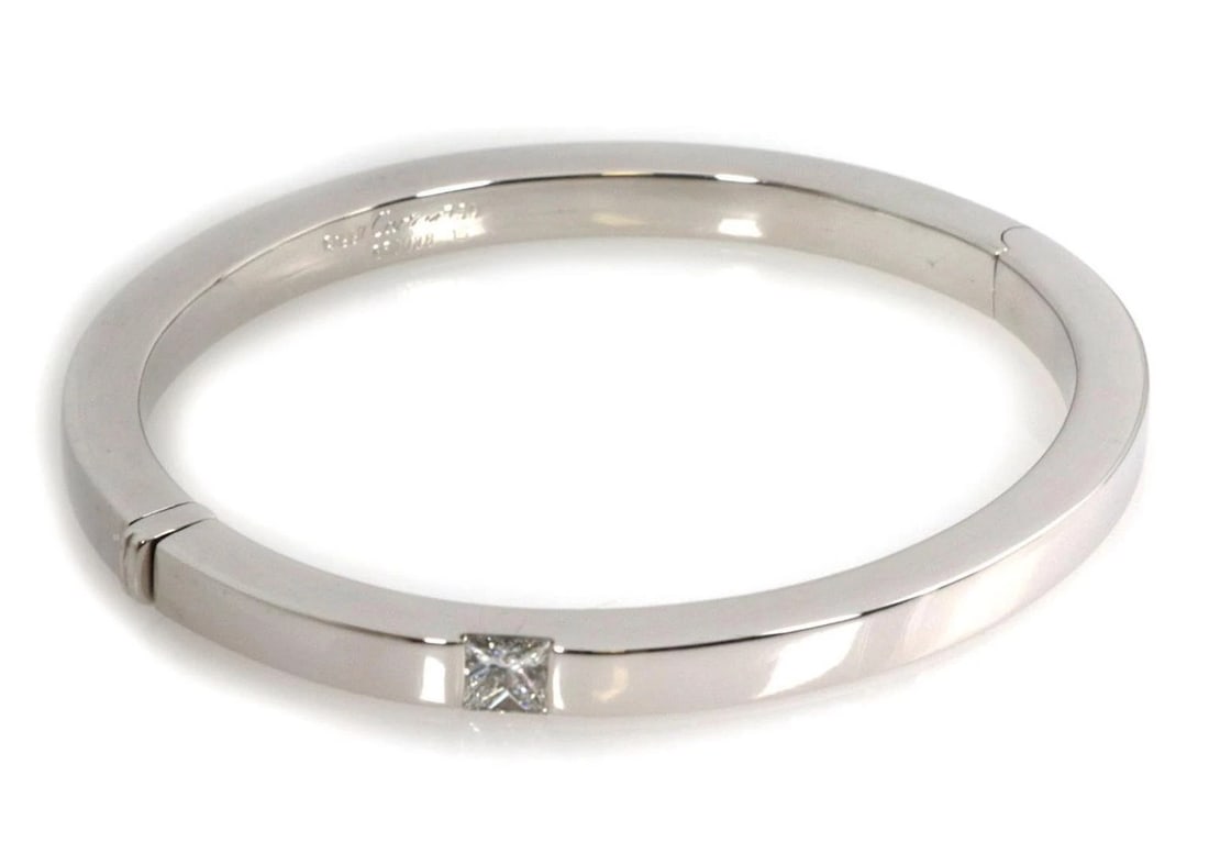 CARTIER TANK PRINCESS CUT DIAMOND 18K WHITE GOLD BRACELET: Cartier Tank Princess Cut Diamond 18k White Gold Bracelet Brand: Cartier Type/Style: Bracelet Material: 18k White Gold Color: White Size: 16 US Accessories: None Accessories Notice: When p