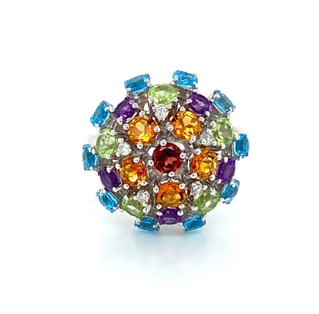 MULTICOLOR GEMSTONES DOME 14K WHITE DIAMOND GOLD RING: Multicolor Gemstones Dome 14k White Diamond Gold Ring Brand: None Type/Style: Ring Material: 14k white gold, Main Stone/Creation Natural Color: Multi Size: 6 US Accessories: None Accessori