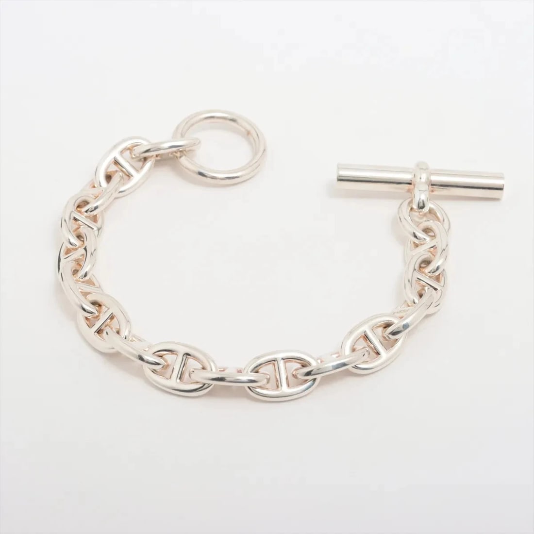 HERMES CHAINE D'ANCRE PM BRACELET: Hermes Chaine d'Ancre PM Bracelet Brand: Hermès Type/Style: Bracelet Material: 925 Color: Silver Size: (CM) Bracelet length:14.5 (Inch) Bracelet Length:5.7inch Accessories: None Accessories Notice:
