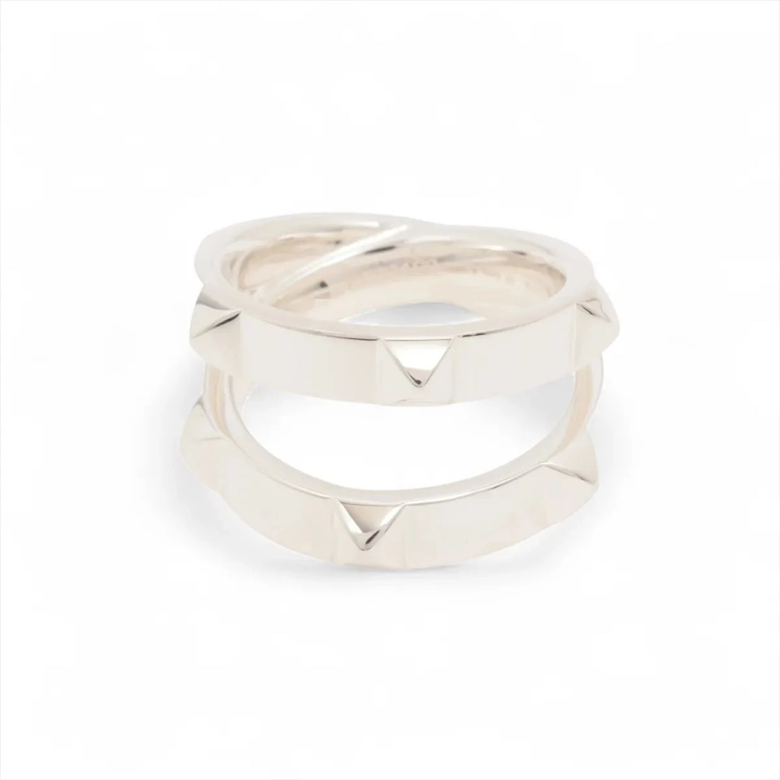 HERMES CRUDU H DOUBLE RING: Hermes Crudu H double Ring Brand: Hermès Type/Style: Ring Material: 925 Color: Silver Size: 6 US Accessories: None Accessories Notice: When purchasing pre-owned goods, please refer to the photos of