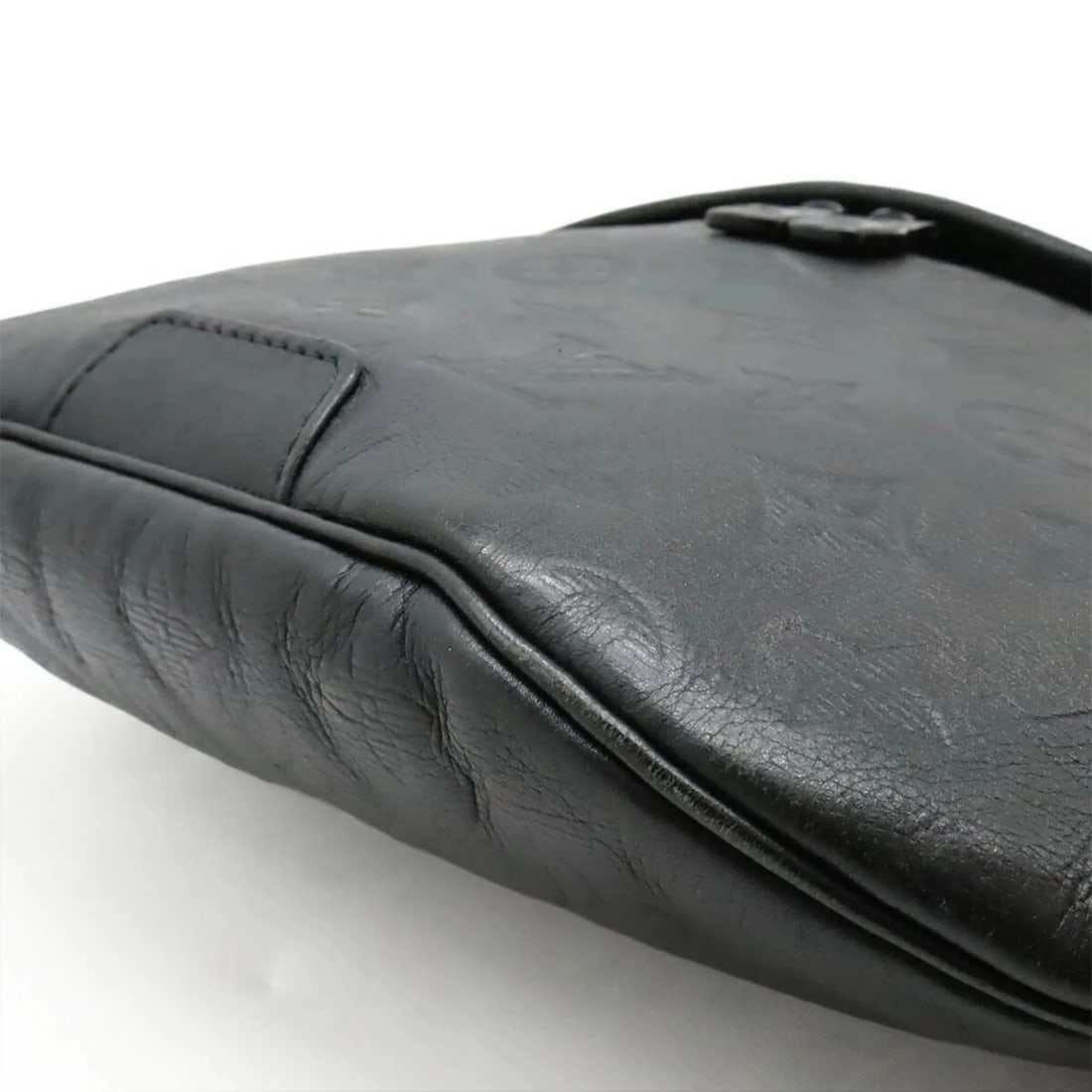LOUIS VUITTON MONOGRAM SHADOW DISCOVERY BUM BAG - 4