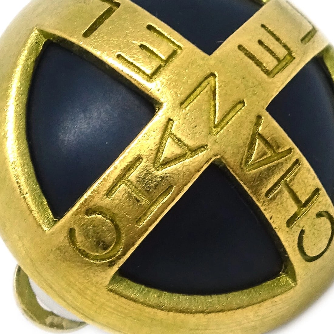 CHANEL GOLD BUTTON EARRINGS - 2