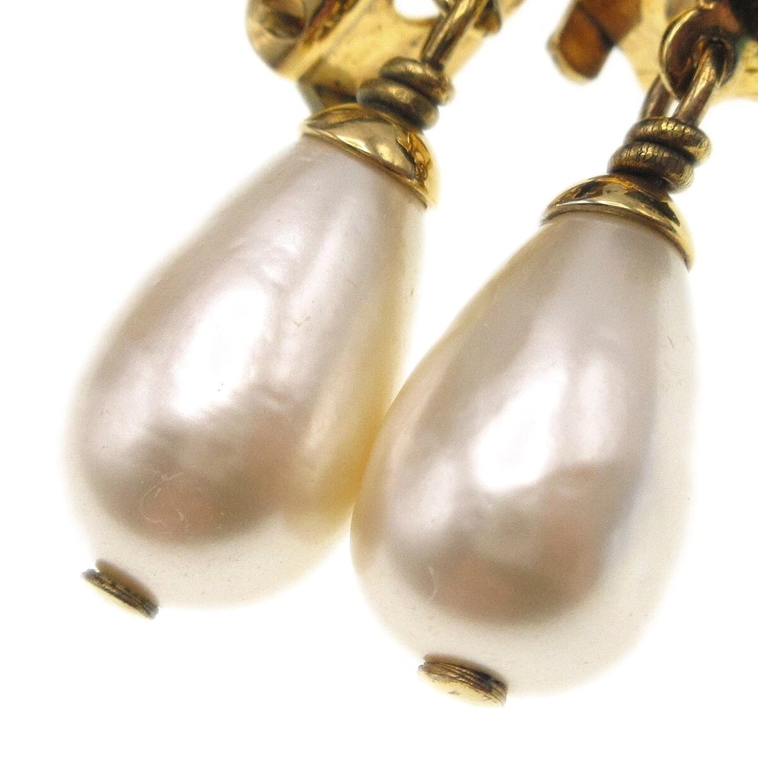 CHANEL ARTIFICIAL PEARL DANGLE EARRINGS - 2