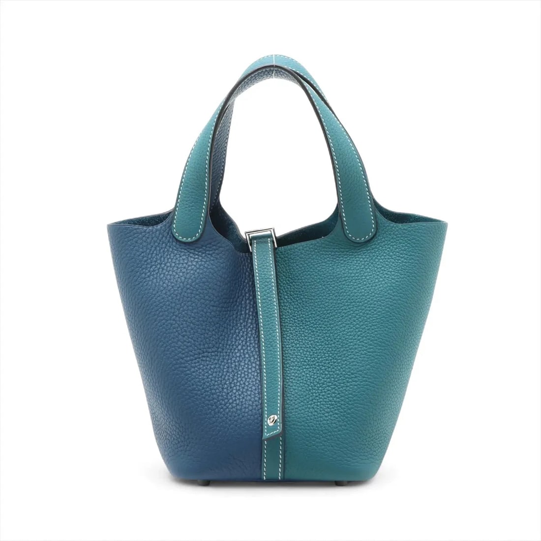HERMES PICOTIN LOCK 18 PM KAZAK TAURILLON CLEMENCE HANDBAG: Hermes Picotin Lock 18 PM Kazak Taurillon Clemence Handbag Brand: Hermès Type/Style: Hand bag Material: Taurillon Clemence Color: Veil Bosfall x Deep Blue Size: Height:7.3inch Length:7.1inch Depth:5.