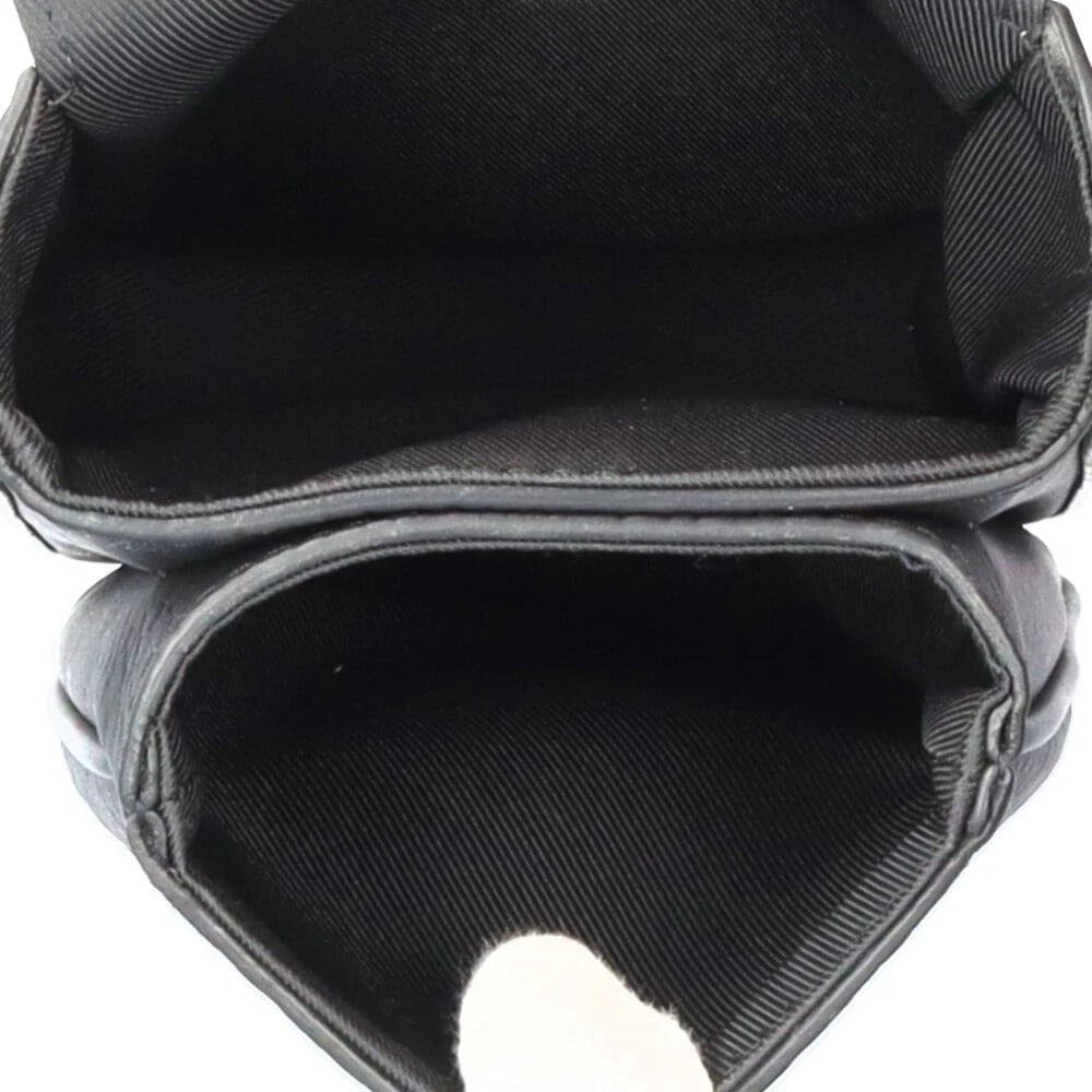 LOUIS VUITTON SHOULDER BAG - 4