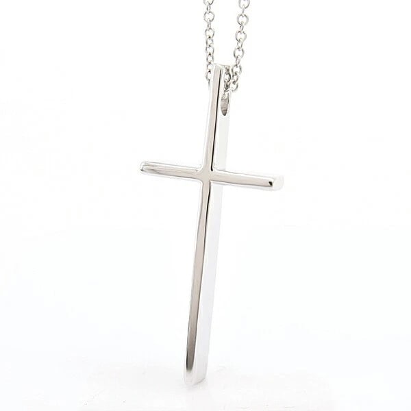 TIFFANY & CO. NECKLACE METRO CROSS PENDANT: Tiffany & Co. Necklace Metro Cross Pendant Brand: Tiffany & Co. Type/Style: Necklace Material: 750WG Color: WG Size: Length: Chain Length 46.5cm (length not adjustable), Top: 13.5mm (width) x 30.4mm