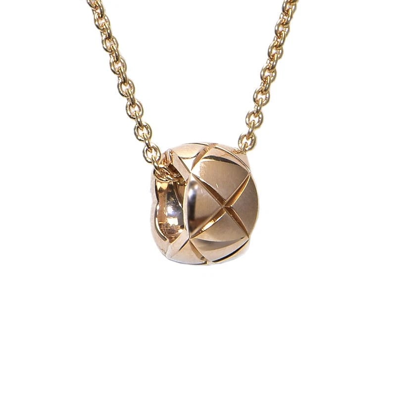 CHANEL COCO CRUSH COLLECTION NECKLACE: Chanel Coco Crush Collection Necklace Brand: Chanel Type/Style: Necklace Material: K18BG Color: None Size: Effective length 37cm/40cm/43cm/46cm Chain width 1.0mm Motif 4.8mm x 7.9mm Vatican inner diam