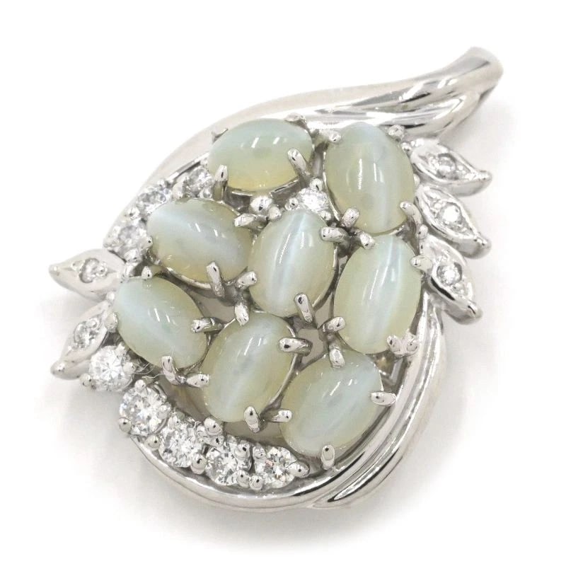 NATURAL CHRYSOBERYL CAT'S EYE TOP: Natural Chrysoberyl Cat's eye Top Brand: Unbranded Type/Style: Pendant Material: Pt900 Color: PT Size: Size Motif 18.9mm x 25.4mm (not including Vatican) Vatican inner diameter 3.4mm x 5.4mm