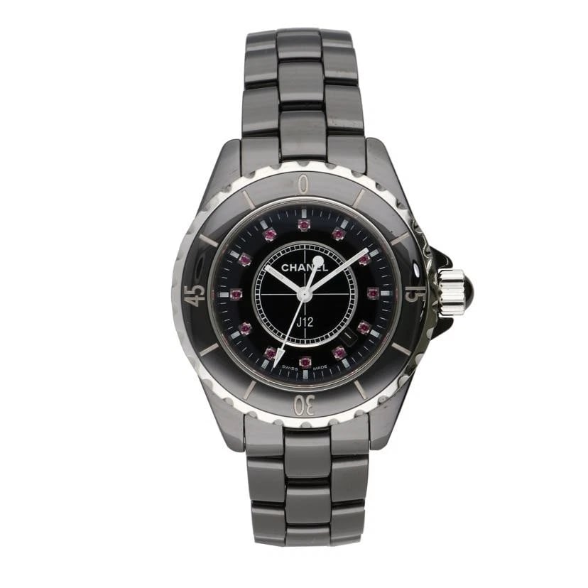 CHANEL J12 RUBY QUARTZ WATCH: CHANEL J12 Ruby Quartz Watch Brand: CHANEL Type: Wristwatch Material: Stainless Steel Color: Dial color black Size: 33mm (excluding crown) Arm circumference: Approximately 18cm Accessories: None <
