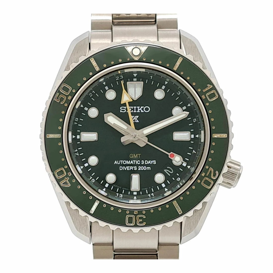SEIKO PROSPEX AUTOMATIC STAINLESS STEEL WATCH: Seiko Prospex Automatic Stainless Steel Watch Brand: SEIKO Type: Wristwatch Material: Stainless Steel Color: Dial color green Size: Case size approximately 42mm Arm circumference approx. 20cm Acce