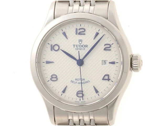 TUDOR WATCH QUARTZ SILVER DIAL: TUDOR Watch Quartz Silver Dial Brand: TUDOR Type: Wristwatch Material: Stainless Steel / Stainless Steel Color: Dial color Silver Size: Size Case: Approx. 28mm x 35mm Arm circumference: approx. 17cm