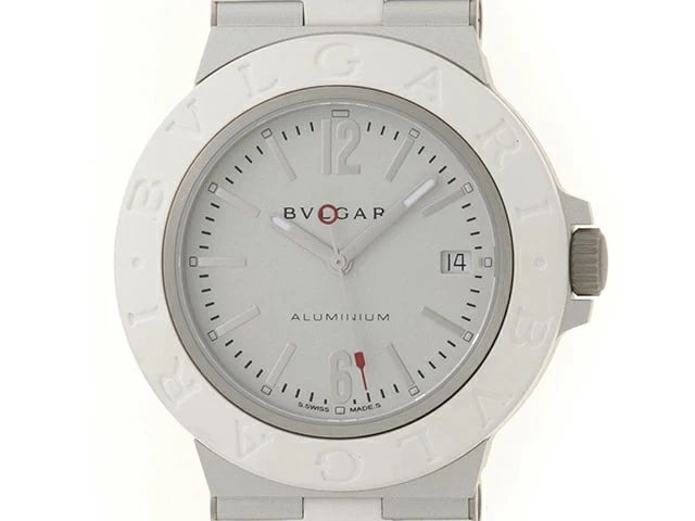 BVLGARI ALUMINUM SILVER WATCH AUTOMATIC: BVLGARI Aluminum Silver Watch Automatic Brand: BVLGARI Type: Wristwatch Material: Rubber / Aluminium Color: Dial color Silver Size: case: approx. 40mm Arm circumference: approx. 19cm Accessories: