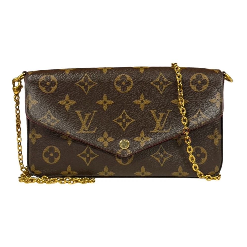 LOUIS VUITTON SHOULDER BAG MONOGRAM CANVAS CHAIN: LOUIS VUITTON Shoulder Bag Monogram canvas Chain Brand: LOUIS VUITTON Type/Style: Shoulder Bag Material: Exterior Material Monogram canvas Color: Exterior Color Brown Size: W8.3 x H4.7 x D1.2inch