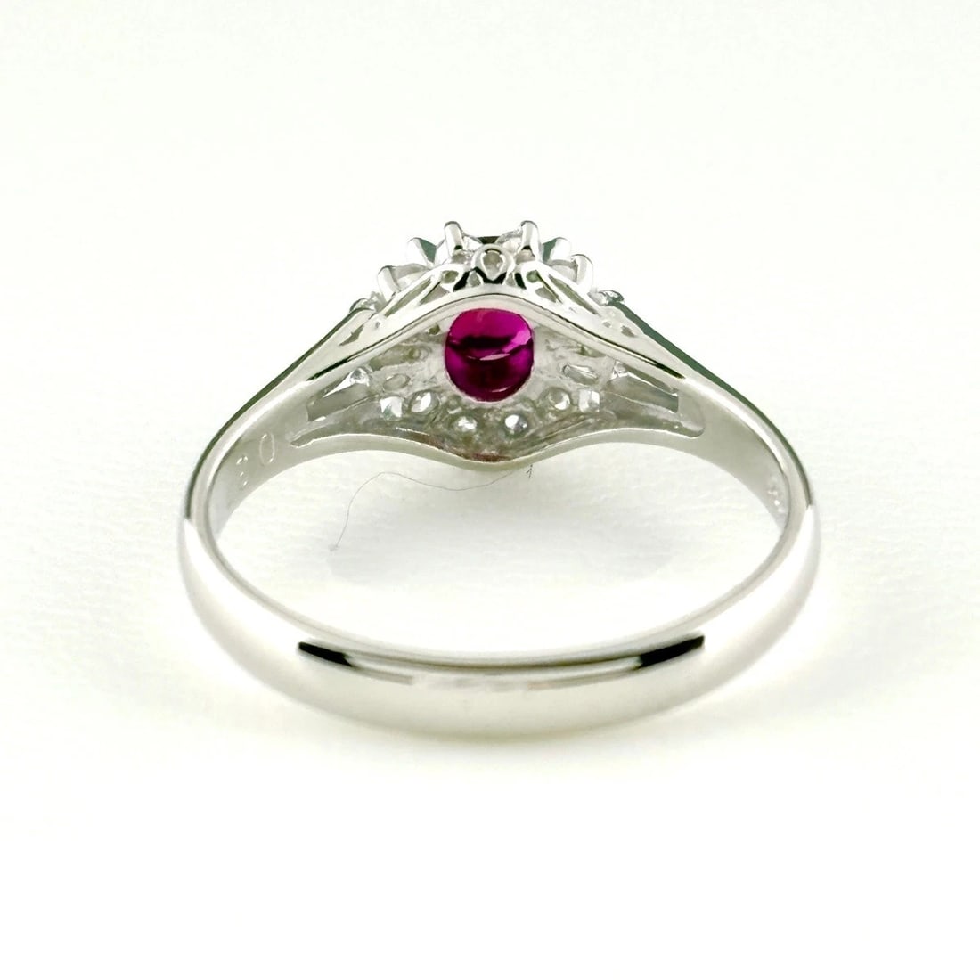 RUBY DESIGN PLATINUM MELEE DIAMOND RING - 4