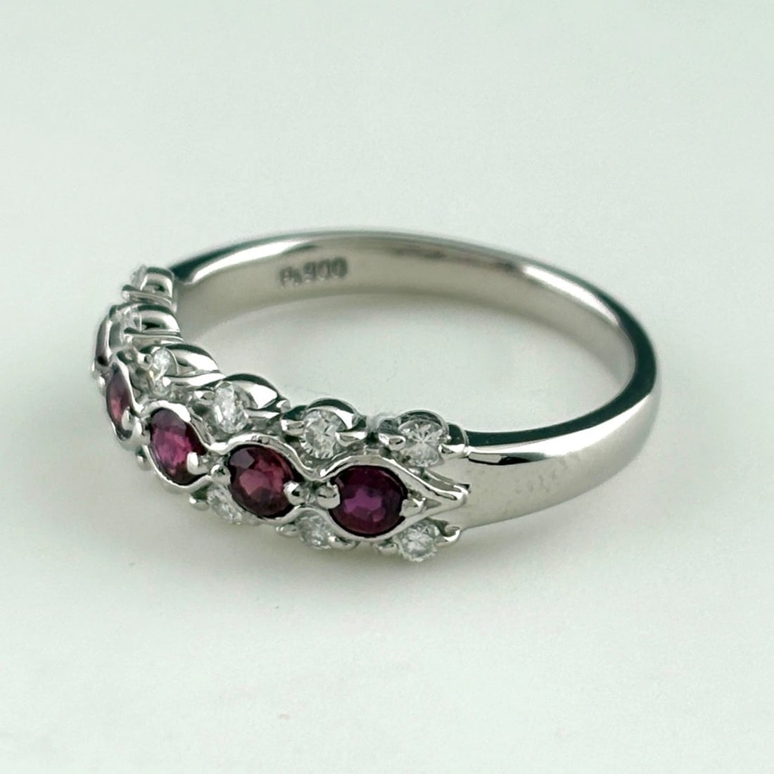 RUBY DESIGN PLATINUM MELEE DIAMOND RING - 4