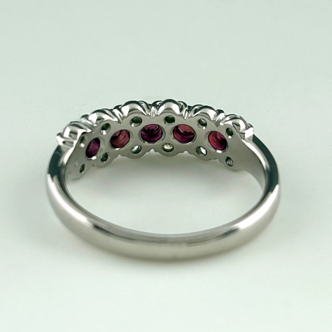 RUBY DESIGN PLATINUM MELEE DIAMOND RING - 5