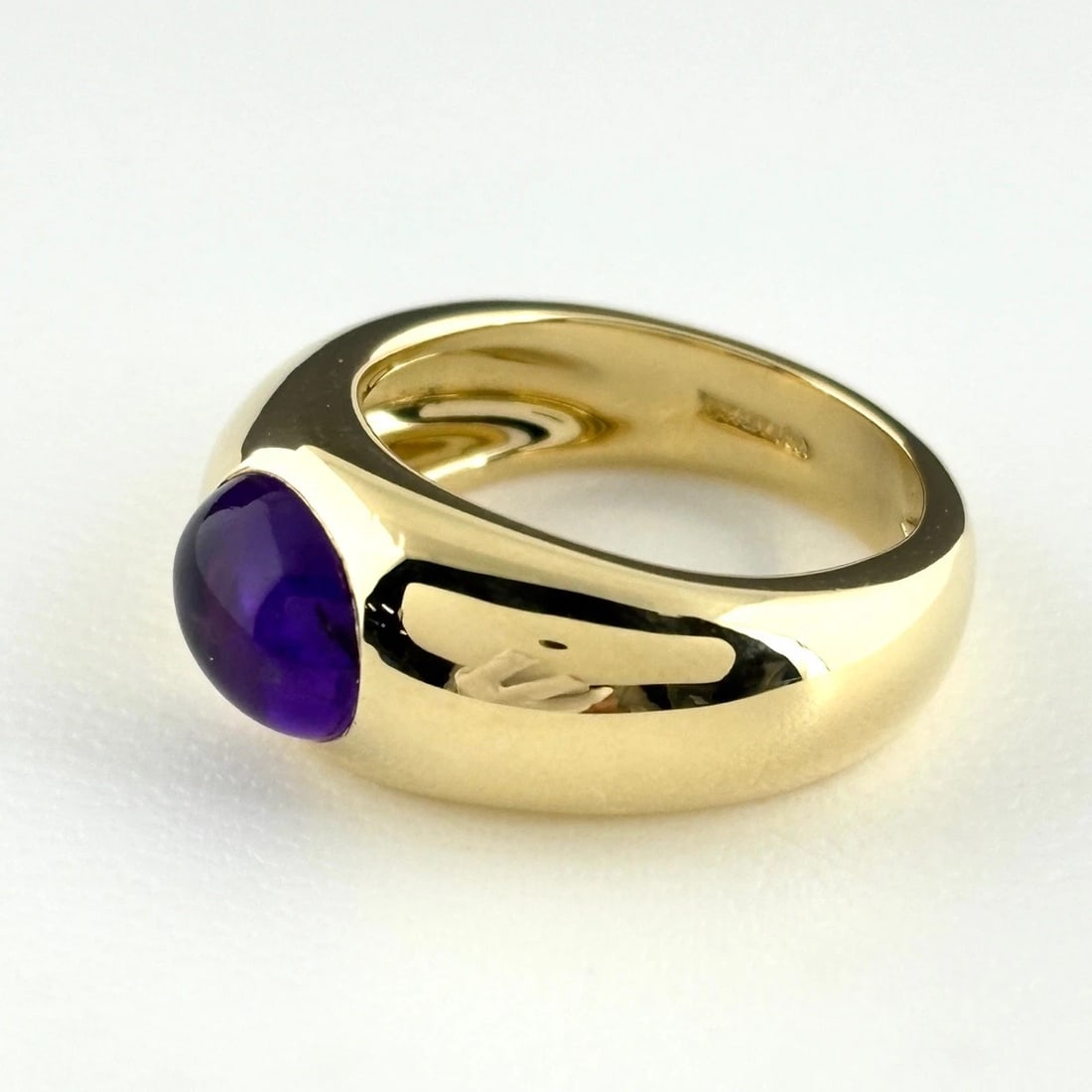 TIFFANY&CO. YELLOWGOLD RING750 AMETHYST: TIFFANY&Co. YellowGold Ring750 amethyst Brand: TIFFANY&Co. Type/Style: Ring Material: 750YellowGold, Main Stone/Creation amethyst Color: YellowGold Size: US 4.5 to 5 Accessories: None Acce