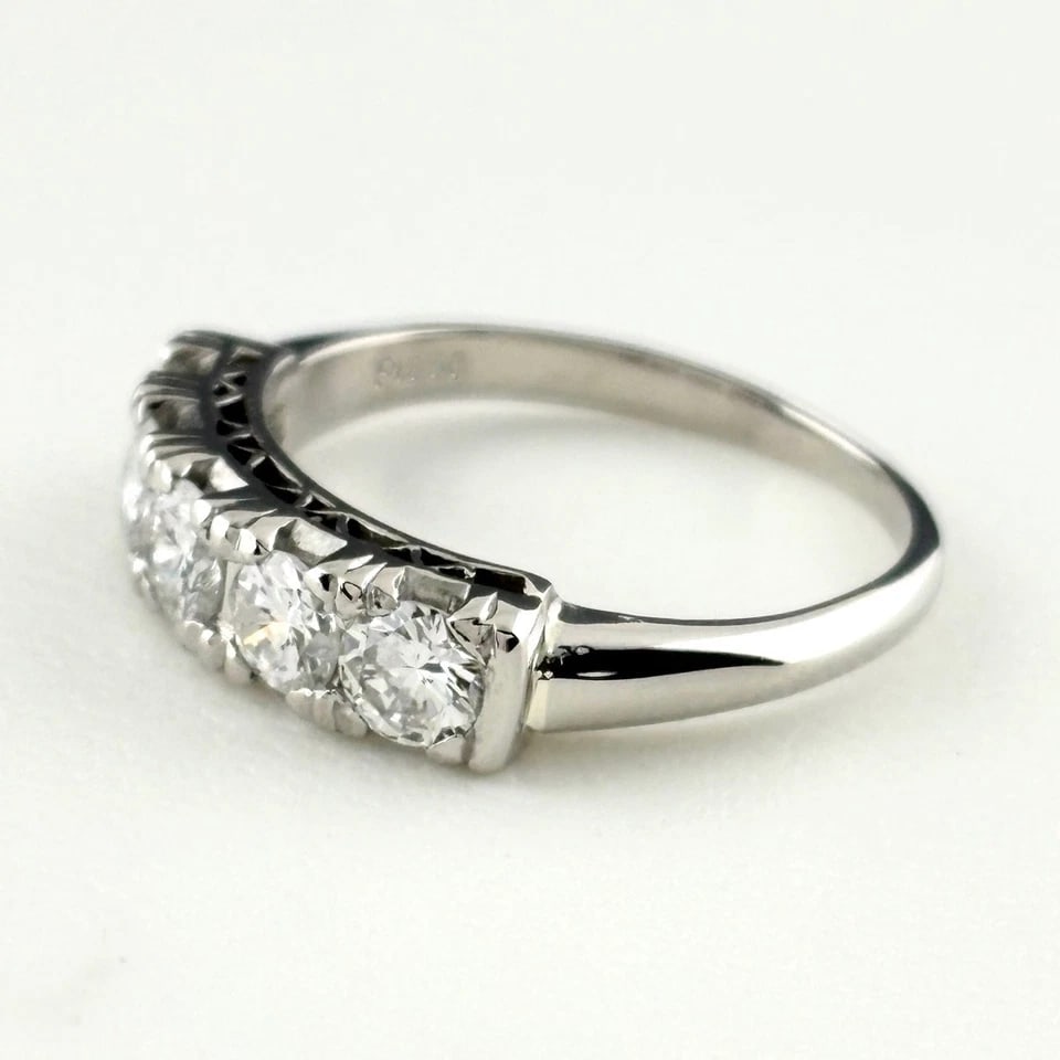 MELEE DIAMOND DESIGN PLATINUM RING: melee diamond design Platinum Ring Brand: Unbranded Type/Style: Ring Material: Pt850, Main Stone/Creation Natural Color: None Size: US 5 Accessories: None Accessories Notice: When purchasing