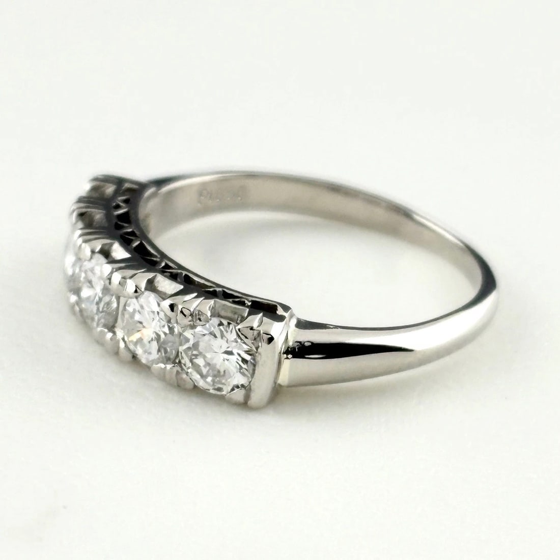 MELEE DIAMOND DESIGN PLATINUM RING - 3