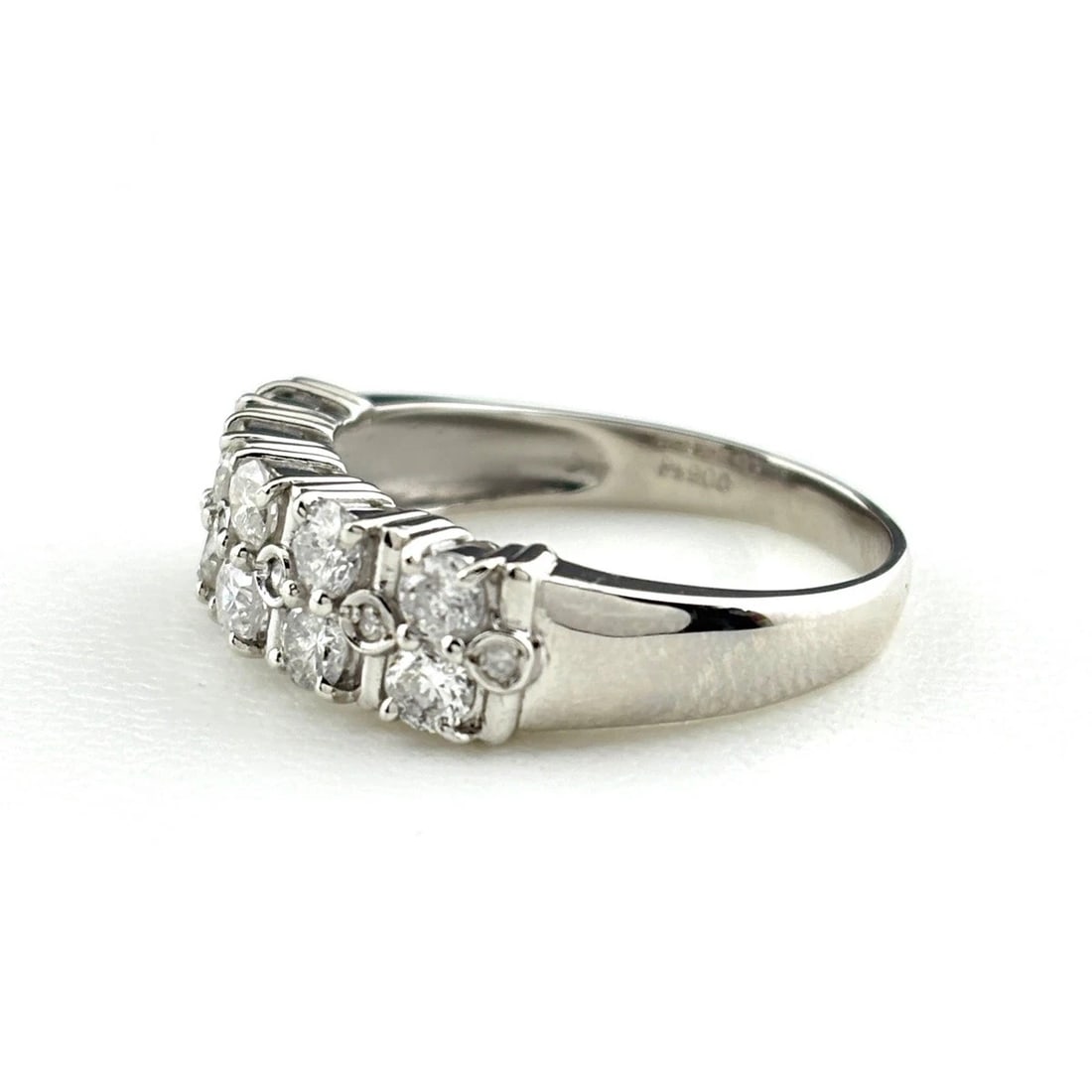 MELEE DIAMOND DESIGN PLATINUM RING: melee diamond design Platinum Ring Brand: Unbranded Type/Style: Ring Material: Pt900, Main Stone/Creation Natural Color: None Size: US 8.5 Accessories: None Accessories Notice: When purcha