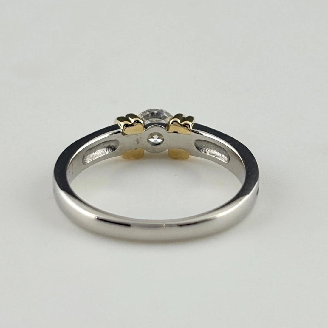 DIAMOND DESIGN PLATINUM YG RING - 5
