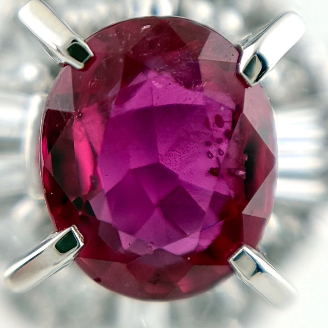 RUBY DESIGN PLATINUM MELEE DIAMOND RING - 2