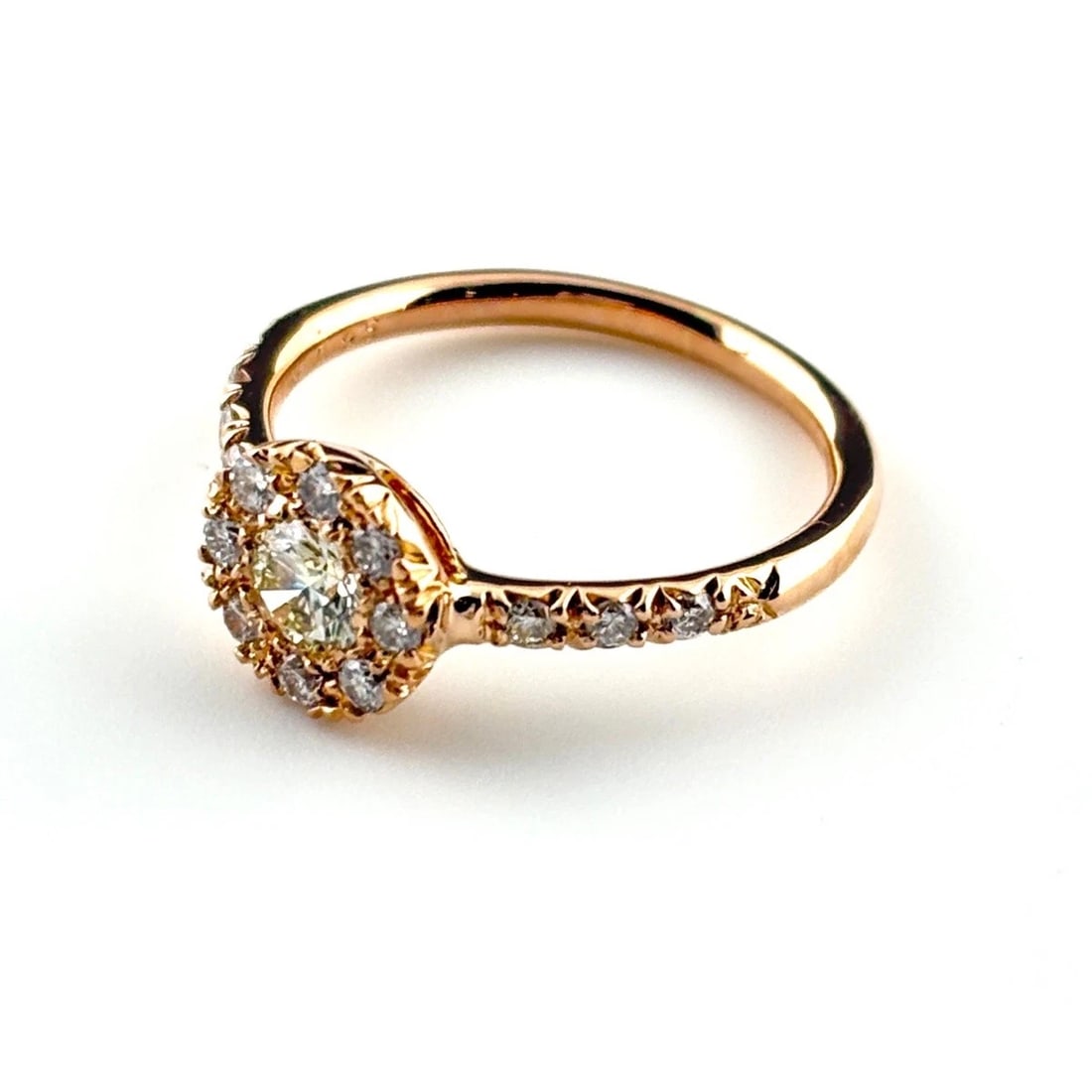 MELEE DIAMOND DESIGN PG PINK GOLD RING: melee diamond design PG pink gold Ring Brand: Unbranded Type/Style: Ring Material: 18KPG, Main Stone/Creation Natural Color: PG Size: US 5.5 Accessories: None Accessories Notice: When purchasing