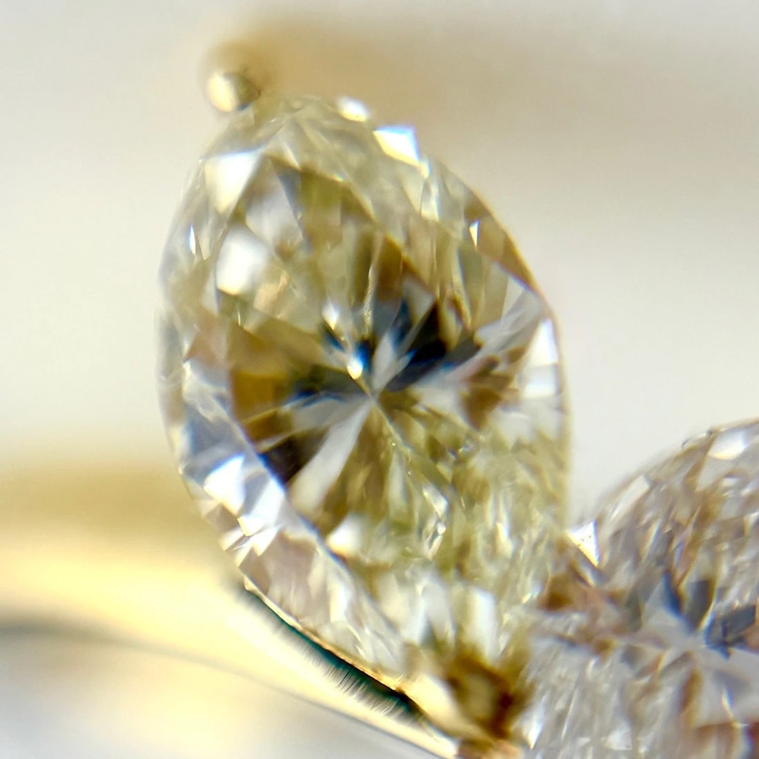 DIAMOND DESIGN YELLOWGOLD RING - 2
