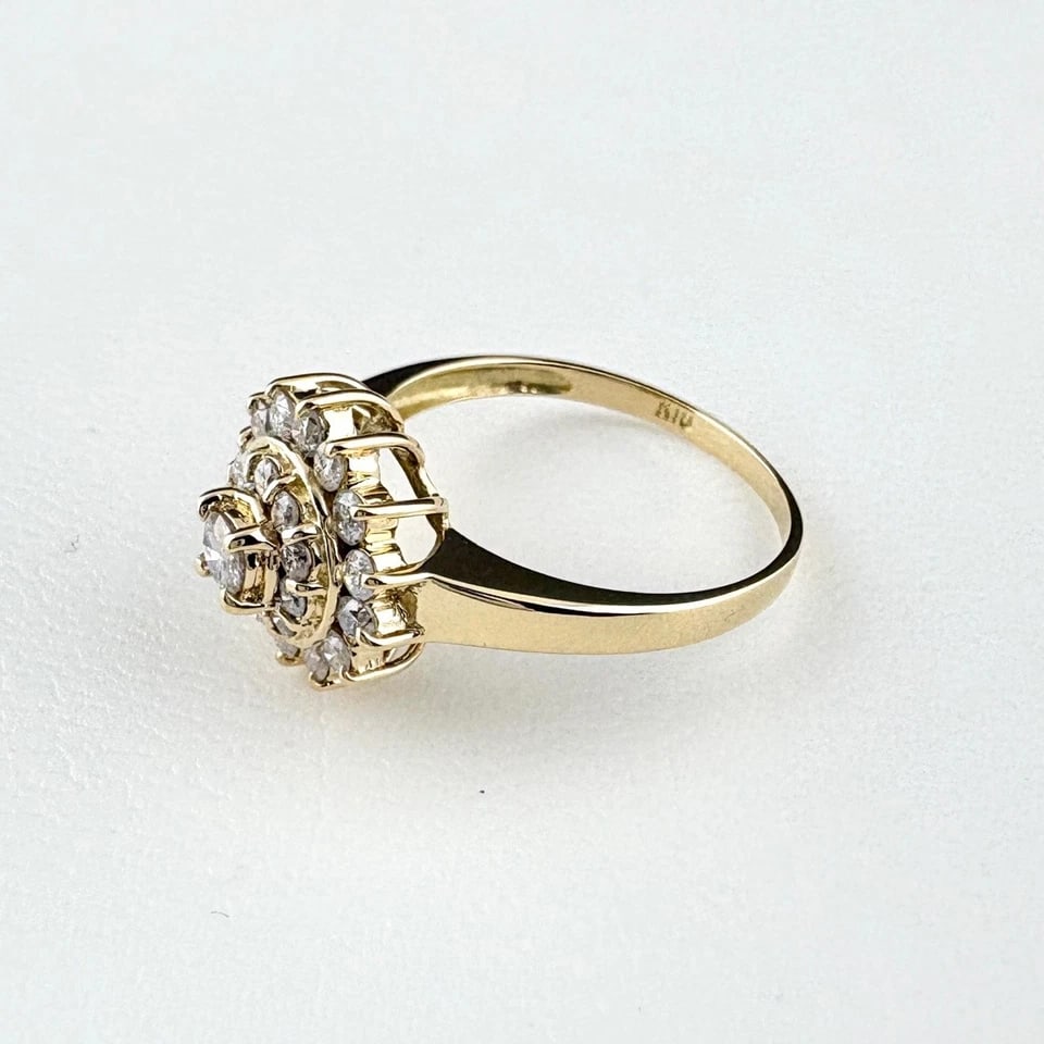 MELEE DIAMOND DESIGN YG YELLOWGOLD RING: melee diamond design YG YellowGold Ring Brand: Unbranded Type/Style: Ring Material: 18K, Main Stone/Creation Natural Color: YellowGold Size: US 5 Accessories: None Accessories Notice: When purchasing