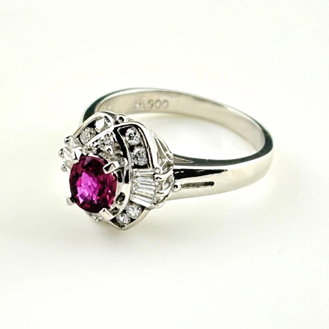 RUBY DESIGN PLATINUM MELEE DIAMOND RING - 3