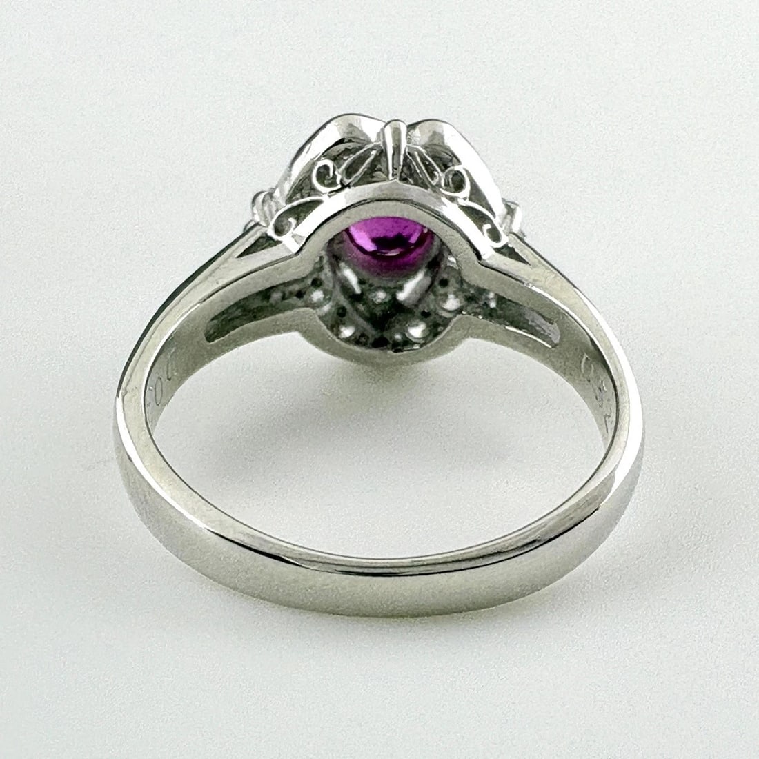 RUBY DESIGN PLATINUM MELEE DIAMOND RING - 4