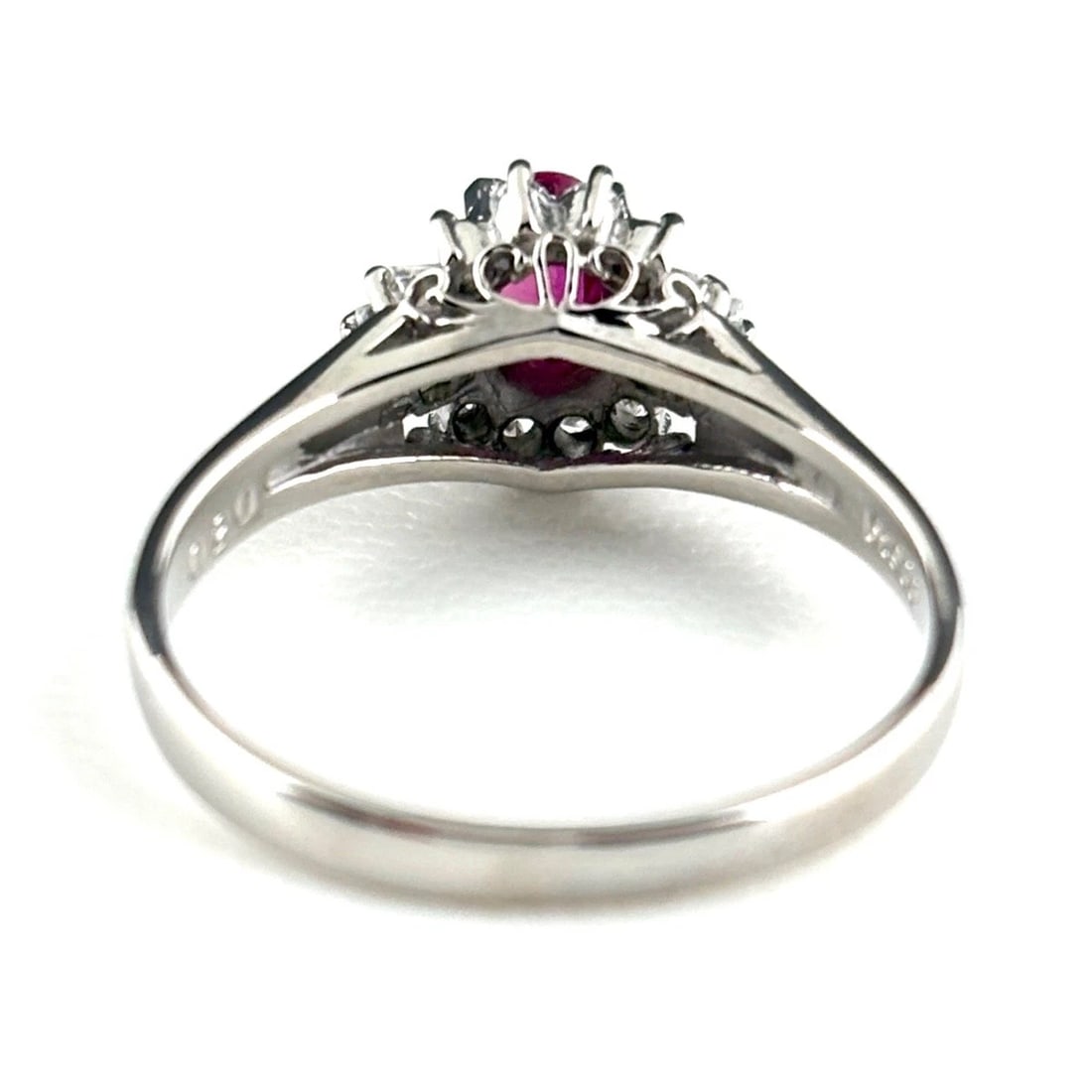 RUBY DESIGN PLATINUM MELEE DIAMOND RING - 4