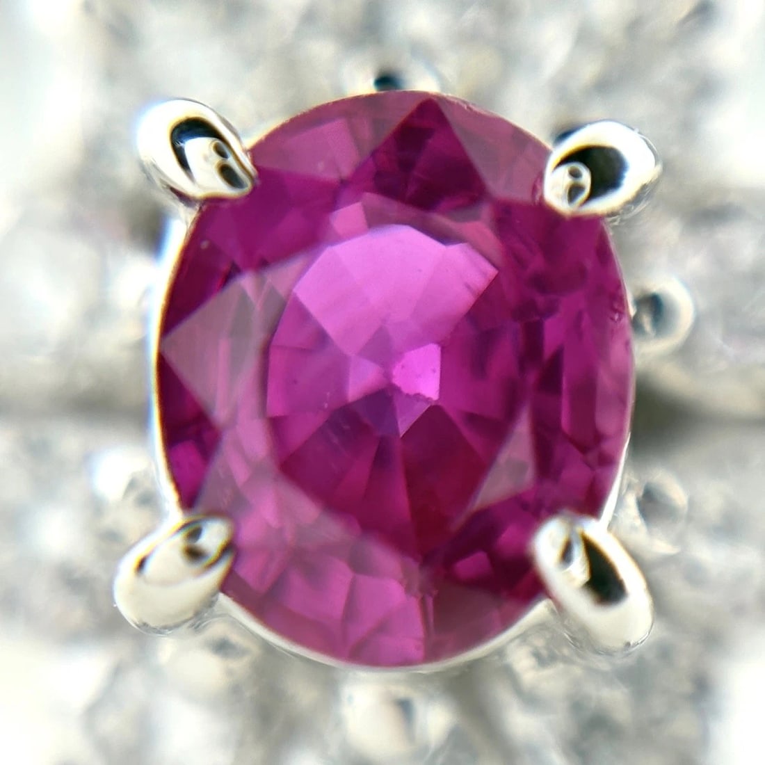 RUBY DESIGN PLATINUM MELEE DIAMOND RING - 2