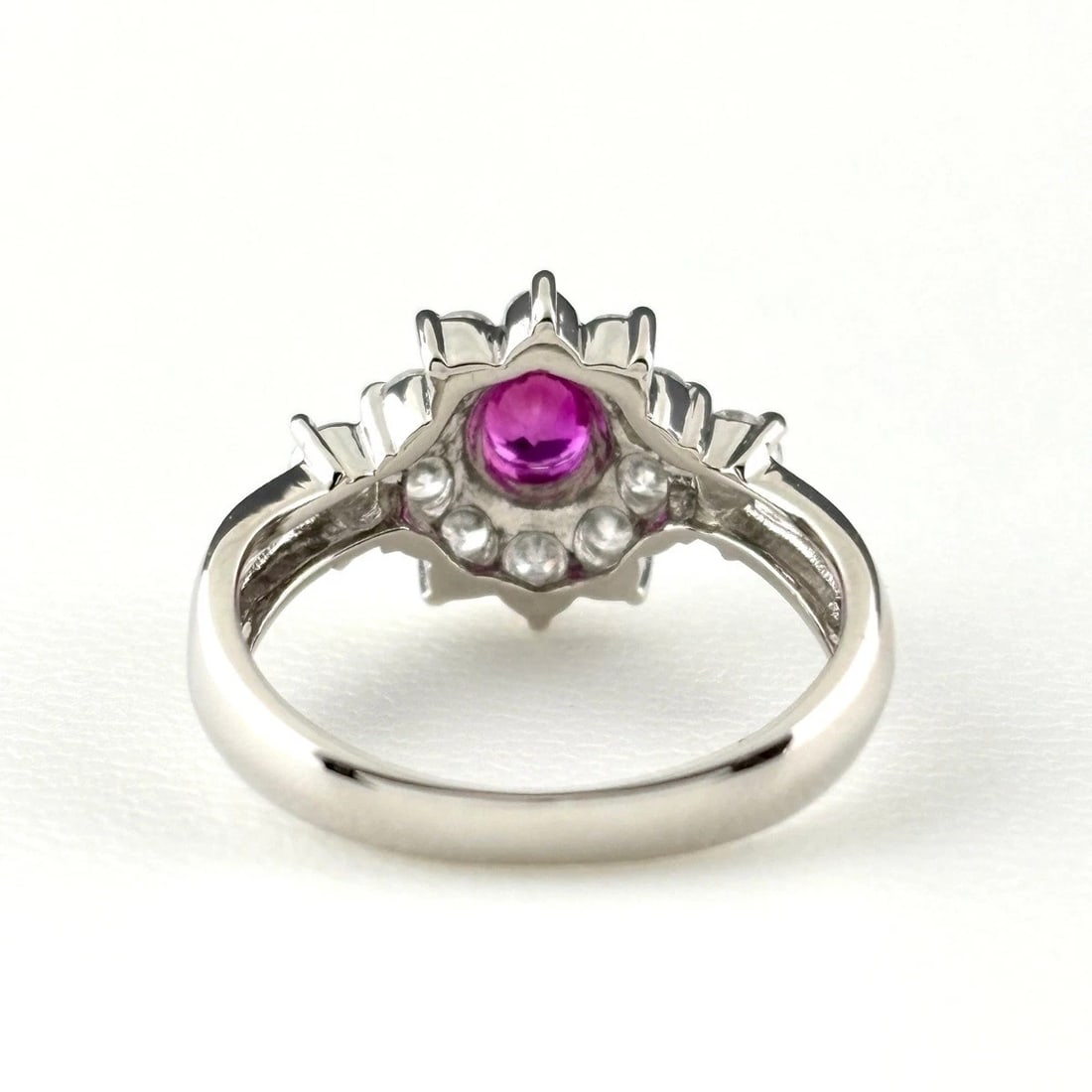 RUBY DESIGN PLATINUM MELEE DIAMOND RING - 4