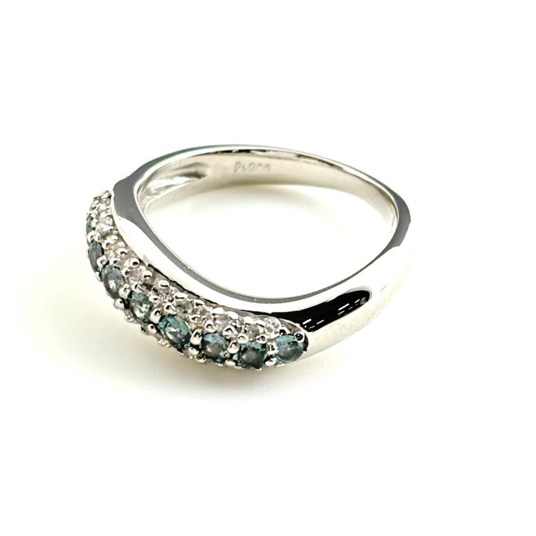 ALEXANDRITE DESIGN RING PLATINUM RING: alexandrite design ring Platinum ring Brand: Unbranded Type/Style: Ring Material: Pt900, Main Stone/Creation alexandriteDiamond Color: Silver Size: US 6.5 Accessories: None Accessories Notice: When
