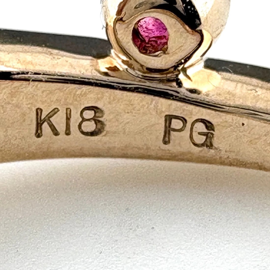 SAPPHIRE DESIGN PG DIAMOND RING - 5