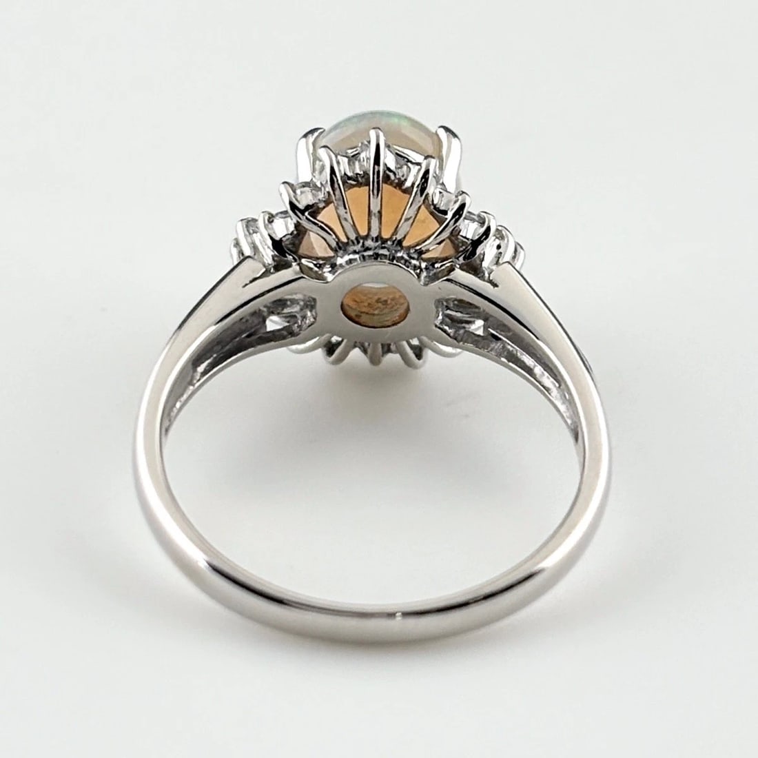 OPAL DESIGN PLATINUM MELEE DIAMOND RING - 2