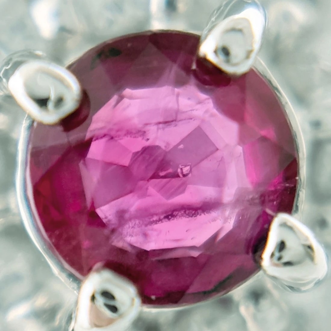 RUBY DESIGN PLATINUM MELEE DIAMOND RING - 2