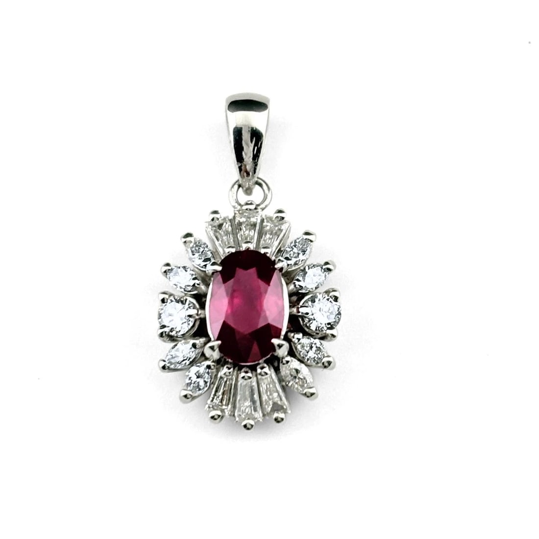 RUBY PLATINUM MELEE DIAMOND PENDANT HEAD: Ruby Platinum melee diamond Pendant Head Brand: Unbranded Type/Style: Pendant Head Material: Platinum900, Main Stone/Creation Ruby Diamond Color: None Size: Total length of the pendant head including 