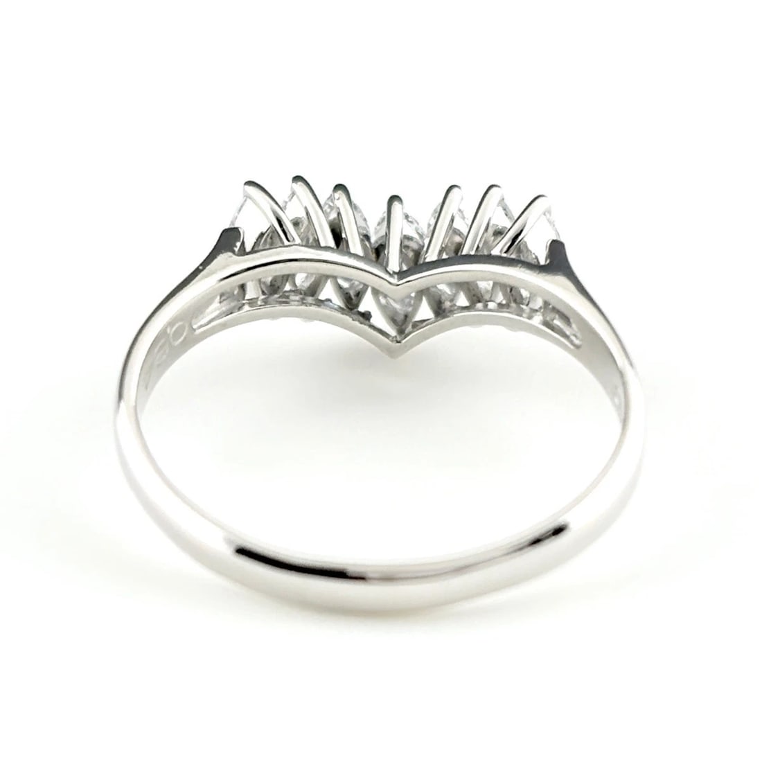 MELEE DIAMOND DESIGNPLATINUM RING - 3