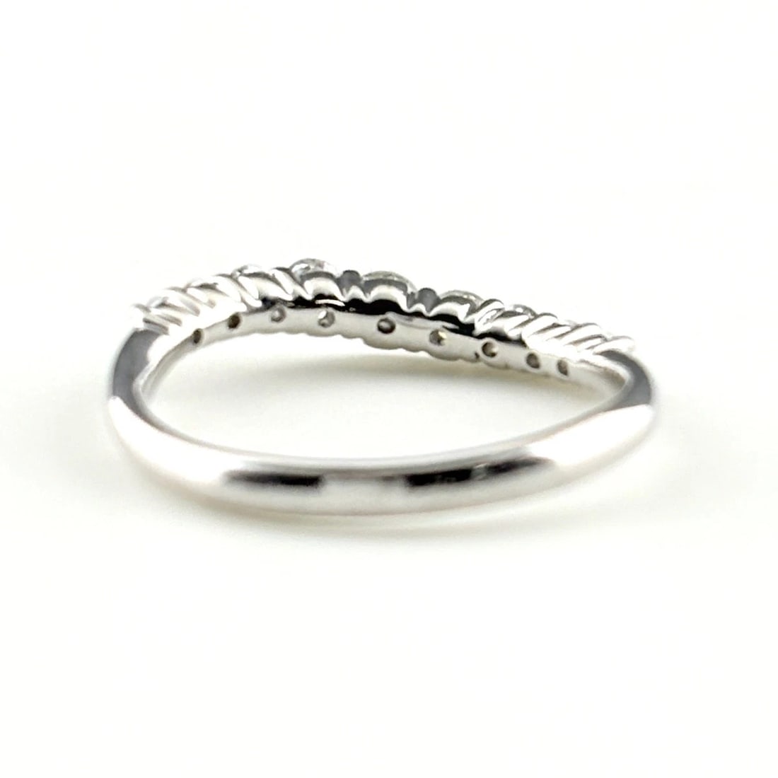 MELEE DIAMOND DESIGN WG RING - 4