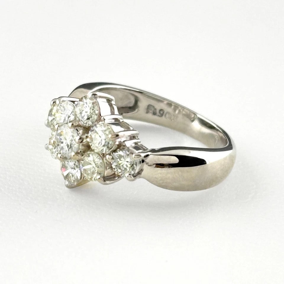 MELEE DIAMOND DESIGN PLATINUM RING: melee diamond design Platinum Ring Brand: Unbranded Type/Style: Ring Material: Pt900, Main Stone/Creation Natural Color: None Size: US 4 to 4.5 Accessories: None Accessories Notice: When p