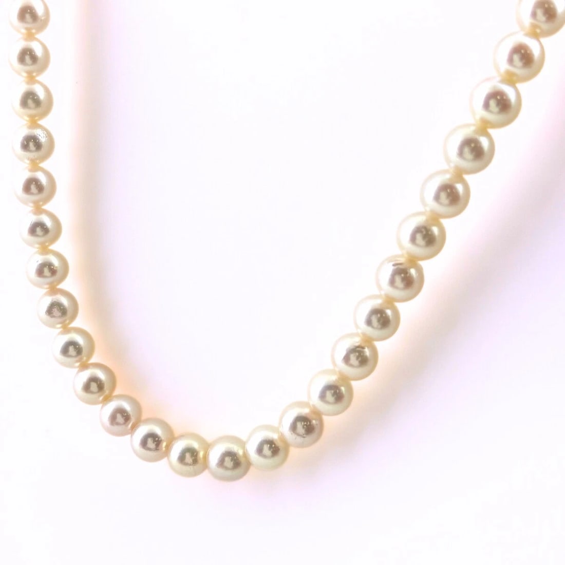 TASAKI PEARL DESIGN YELLOWGOLD NECKLACE: TASAKI Pearl design YellowGold Necklace Brand: TASAKI Type/Style: Necklace Material: 18KYellowGold, Main Stone/Creation Pearl Color: YellowGold Size: Chain / code 60cm(23.6") Accessories: None