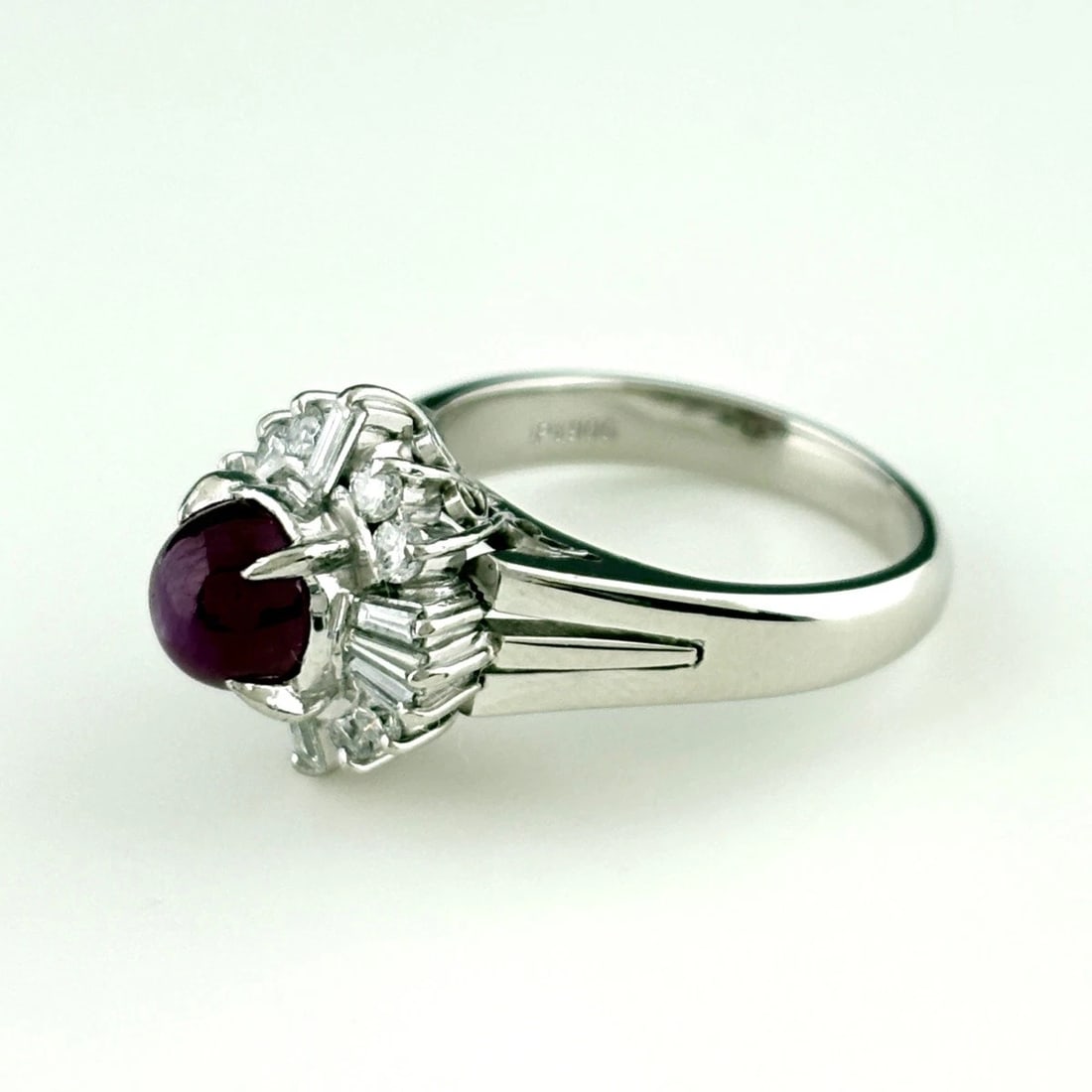 RUBY DESIGN PLATINUM MELEE DIAMOND RING - 3
