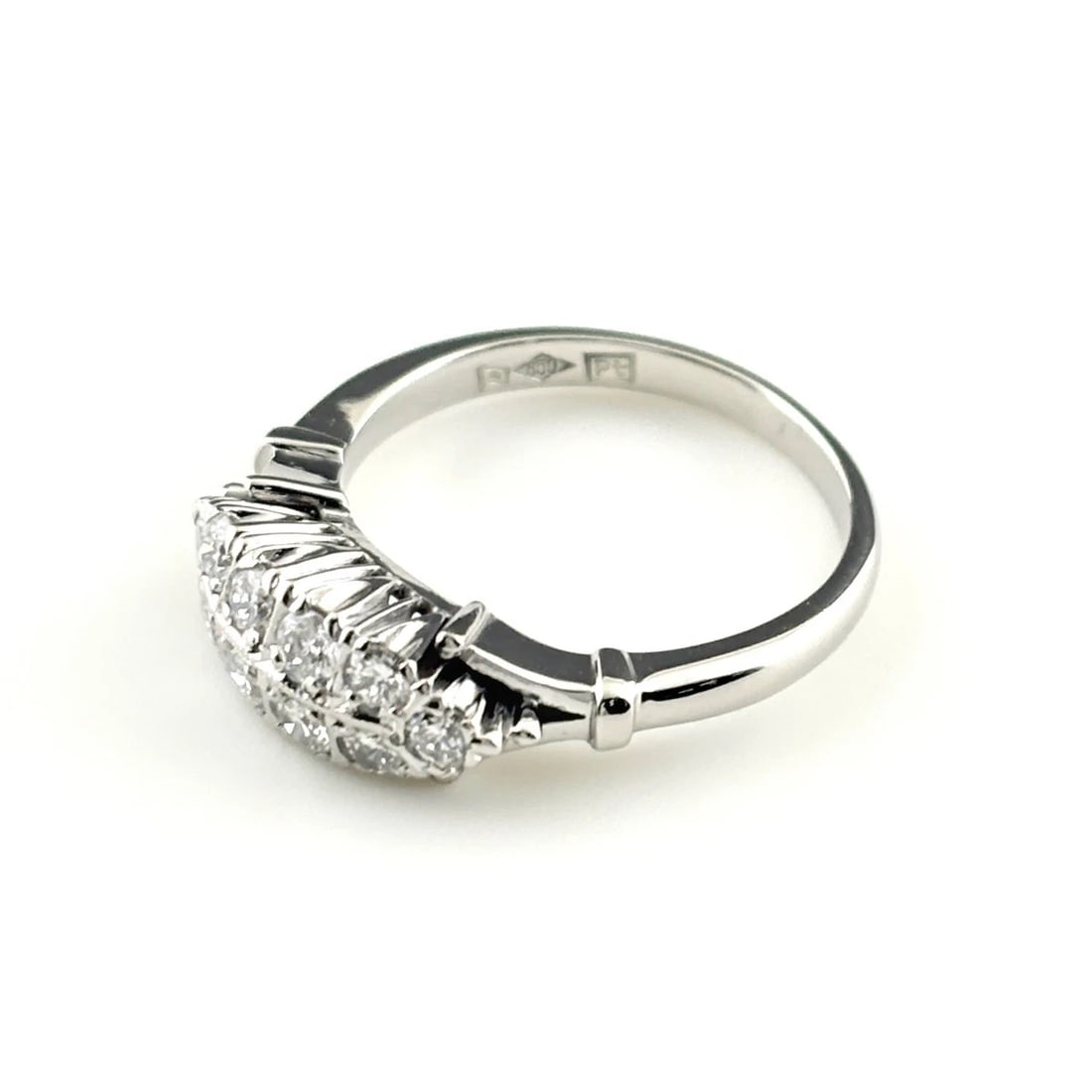 MELEE DIAMOND DESIGN PLATINUM RING - 3