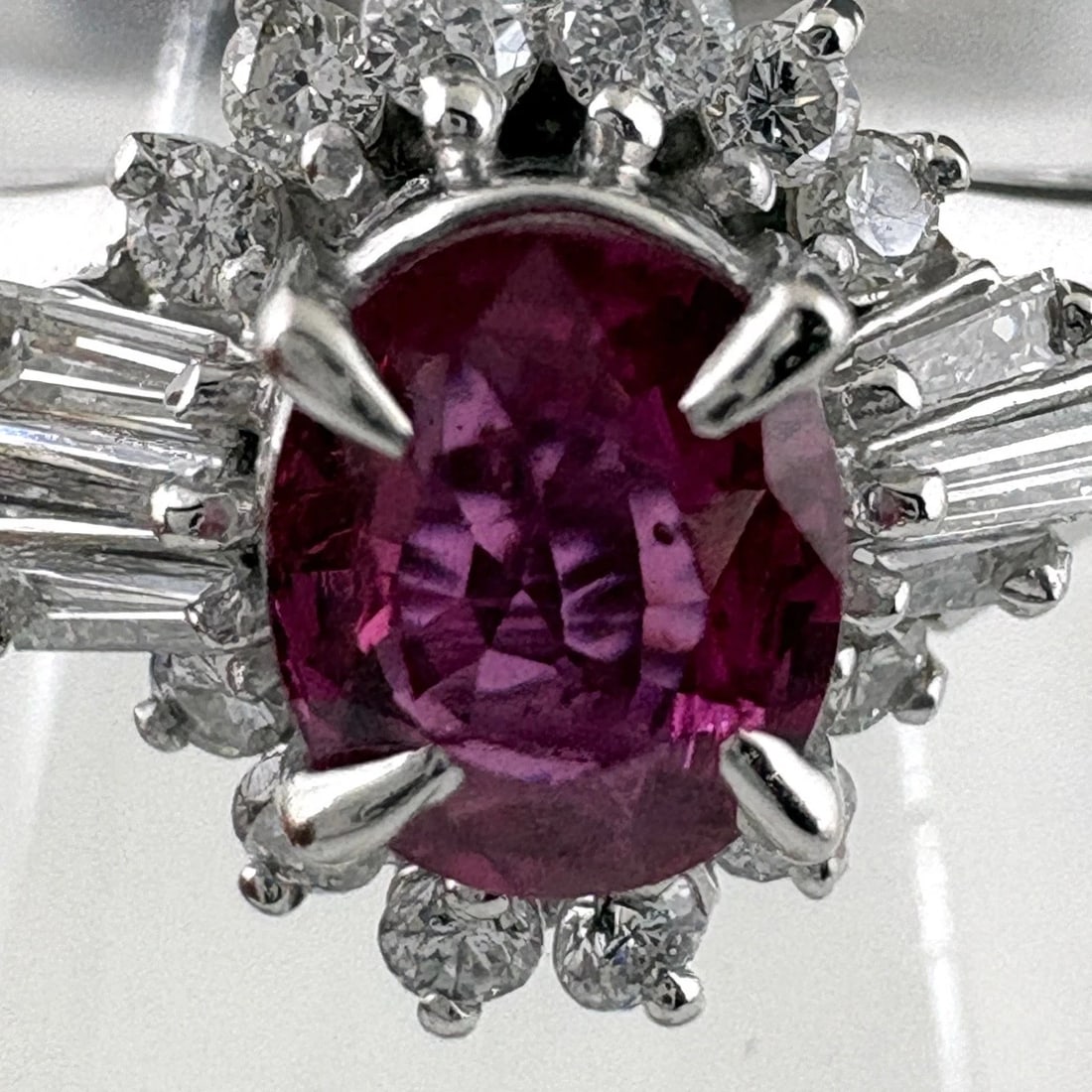 RUBY DESIGN PLATINUM MELEE DIAMOND RING - 2