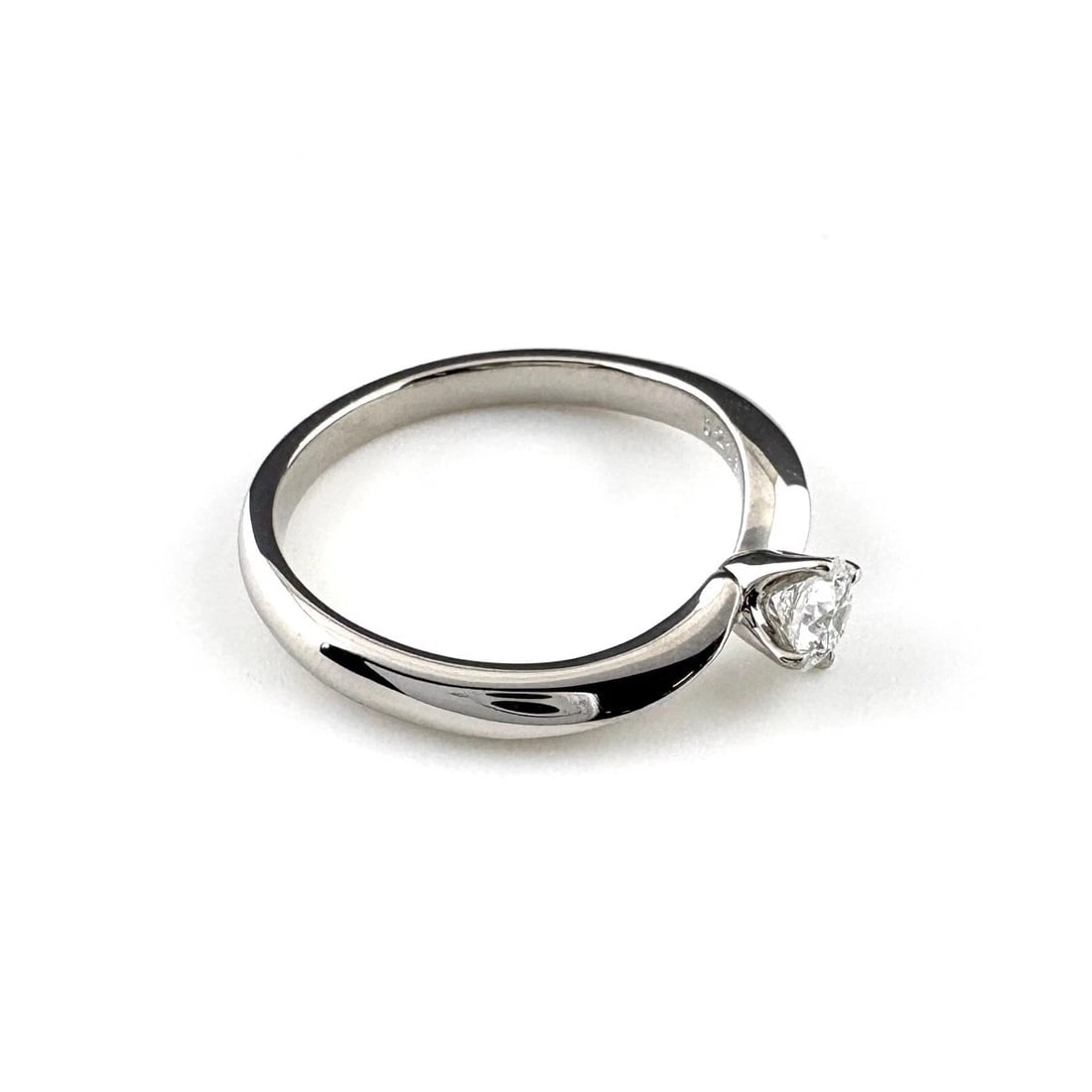 4? DIAMOND DESIGN PLATINUM RING - 4